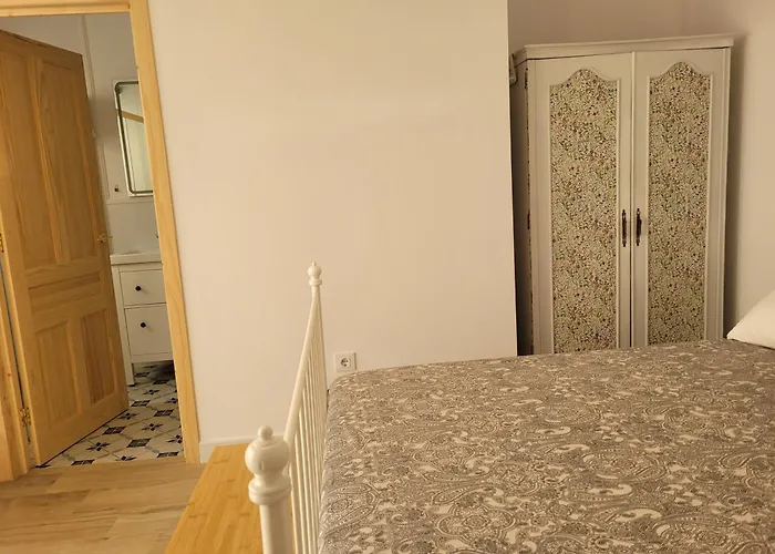 Apartamento Con Wifi, Patio Y Garaje Privado