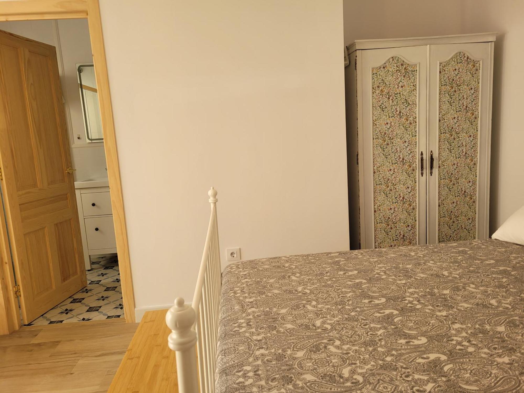 Apartment Con Wifi, Patio Y Garaje Privado *